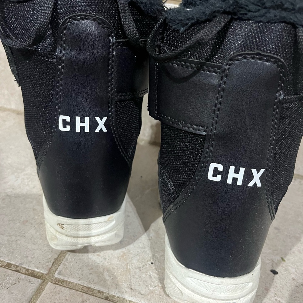 Chamonix Caden kid's Snowboard Boots White/black Size 10k Toddler